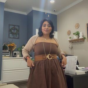 Meet your Posher, Yasameen